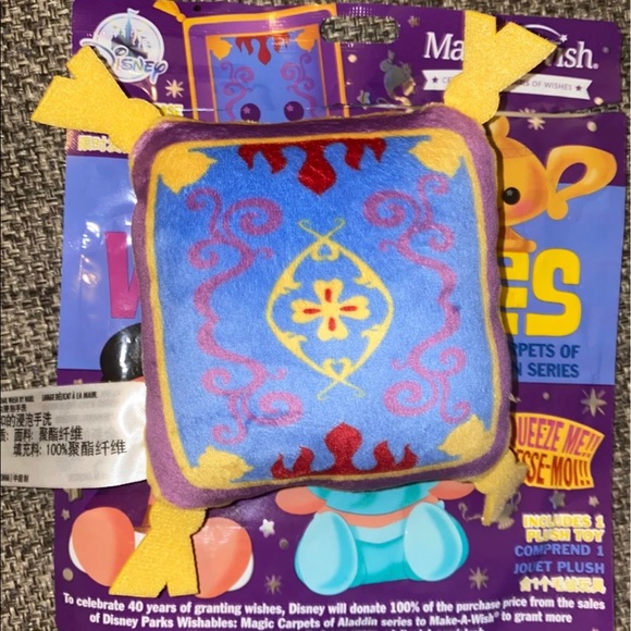 Disney wishables carpet - Picture 2 of 2